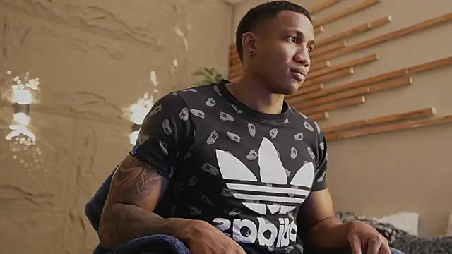 Logan Varela online show from 11, 2, 2026