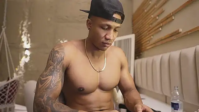 Logan Varela online show from 17, 3, 2026