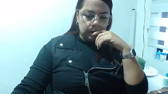 Rebecagiraut online show from 16, 1, 2026