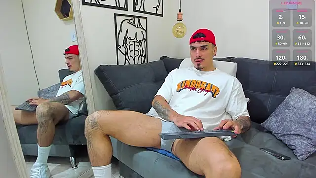 Big ValentinHunk online show from 5, 3, 2026