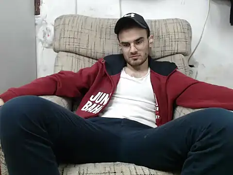 erikamavrik online show from 17, 12, 2024