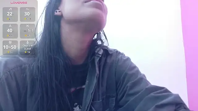 yourcuteneighbourr online show from 11, 11, 2025