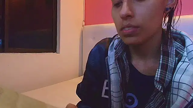 yourcuteneighbourr online show from 19, 2, 2025