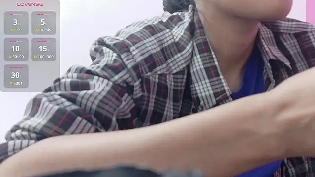 yourcuteneighbourr online show from 6, 1, 2026