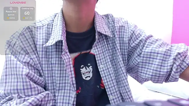 yourcuteneighbourr online show from 18, 12, 2025