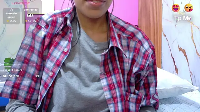 yourcuteneighbourr online show from 3, 4, 2026