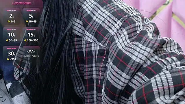 yourcuteneighbourr online show from 8, 10, 2025