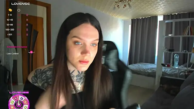 AizaRose online show from 31, 3, 2026