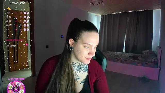 AizaRose online show from 4, 3, 2026