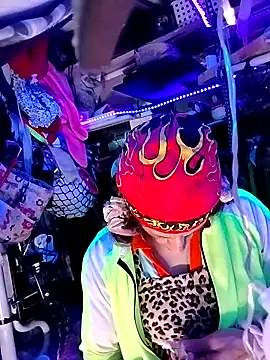 gurlnips online show from 20, 3, 2026