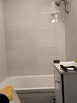 gurlnips online show from 10, 2, 2026