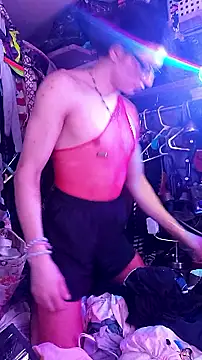 gurlnips online show from 18, 2, 2026