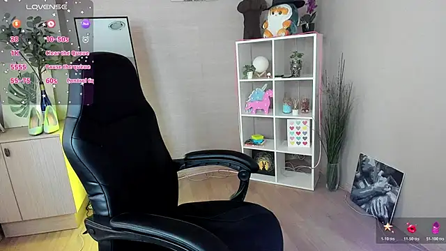 Snapshot of Mermaid_N chatting on 2, 7, 2026 Mermaid N online show from 2, 7, 2026