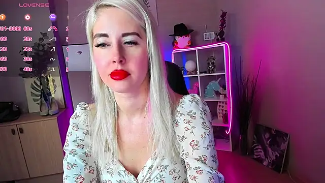 Snapshot of Mermaid_N chatting on 11, 5, 2026 Mermaid N online show from 11, 5, 2026