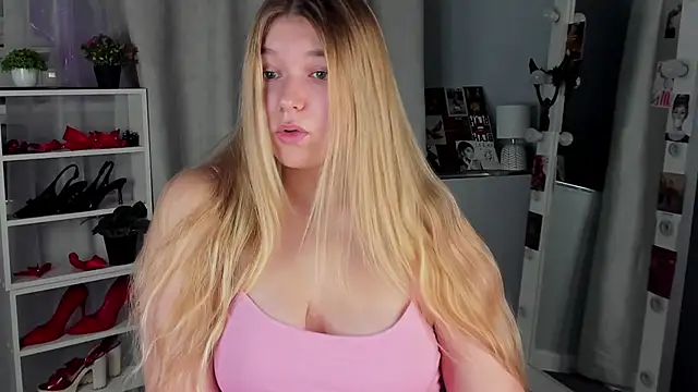 Rebecca Kelly online show from 14, 10, 2025