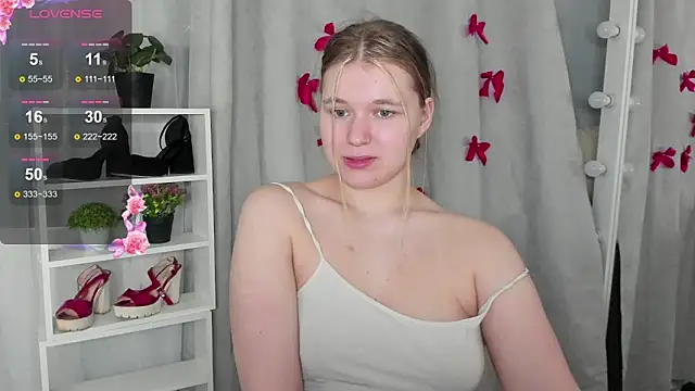 Rebecca Kelly online show from 9, 2, 2025