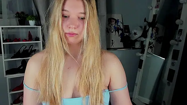 Rebecca Kelly online show from 19, 12, 2025