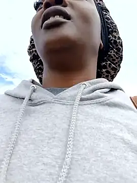  fiffii online show from 17, 4, 2026