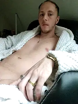 Snapshot of Qmaster69 chatting on 27, 2, 2025 Qmaster69 online show from 27, 2, 2025