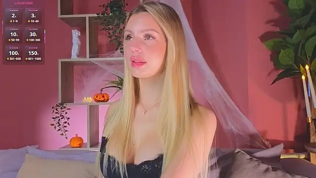 Snapshot of Grace_Gordon chatting on 30, 10, 2025 Grace Gordon online show from 30, 10, 2025