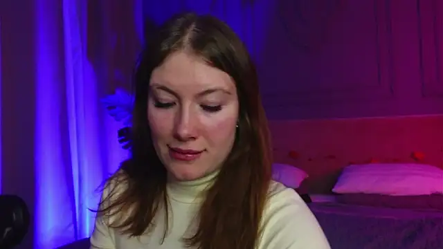 Liv Fay online show from 24, 10, 2025