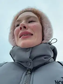 Liv Fay online show from 11, 2, 2026