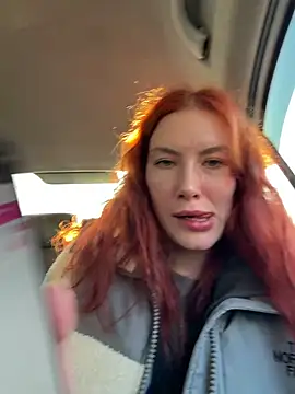 Liv Fay online show from 5, 2, 2026