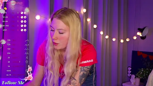 Liv Fay online show from 4, 2, 2025