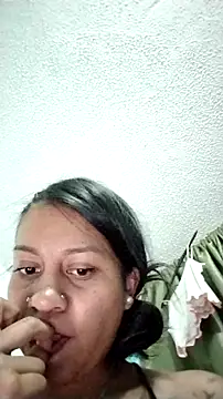 Tiphanydirty3 online show from 2, 11, 2025