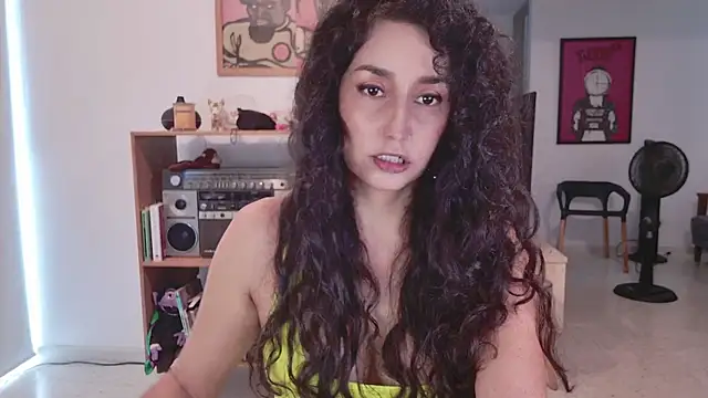 AndreaGomez88 online show from 11, 4, 2026