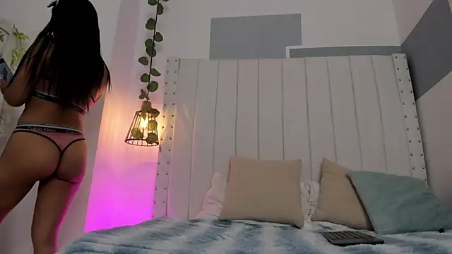 hannah gray online show from 18, 6, 2026