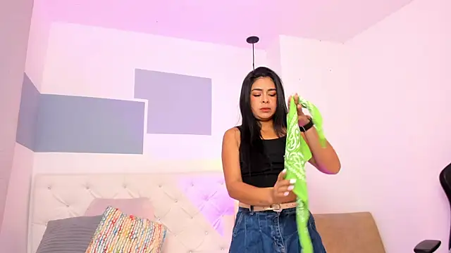 hannah gray online show from 10, 3, 2025