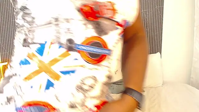 Snapshot of NahomyAndrews chatting on 13, 6, 2026 NahomyAndrews online show from 13, 6, 2026