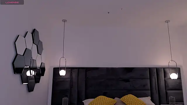 CelestePalmer  online show from 18, 7, 2026