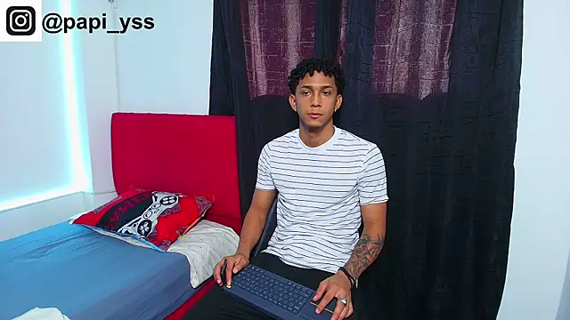 dominic smith  online show from 15, 11, 2025