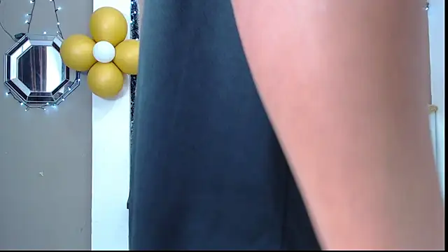 dominic smith  online show from 22, 11, 2025