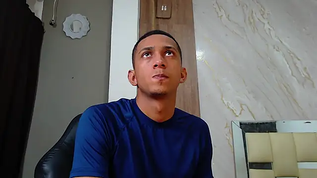 dominic smith  online show from 26, 6, 2026