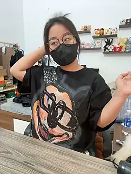 Jenni nana online show from 22, 3, 2025