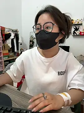 Jenni nana online show from 23, 3, 2025