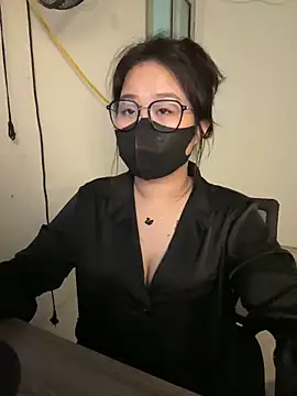 Jenni nana online show from 5, 12, 2024