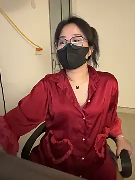 Jenni nana online show from 6, 12, 2024
