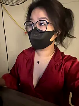 Jenni nana online show from 4, 12, 2024