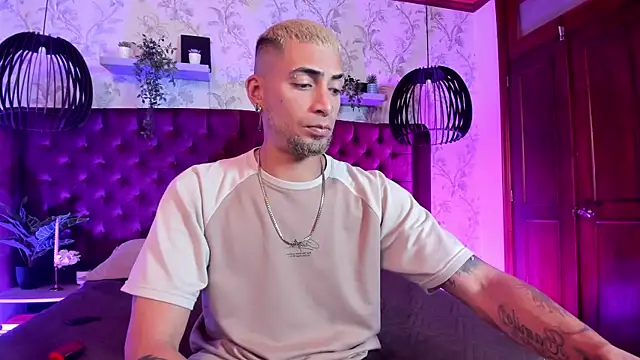 DrakeNeumann online show from 6, 4, 2026