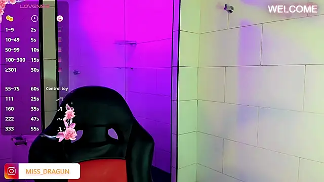 Snapshot of Nikita_Gers chatting on 14, 10, 2025 Nikita Gers online show from 14, 10, 2025