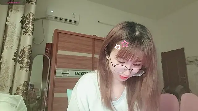 Lili 666 online show from 22, 4, 2026