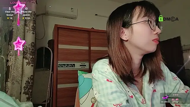 Lili 666 online show from 16, 11, 2025