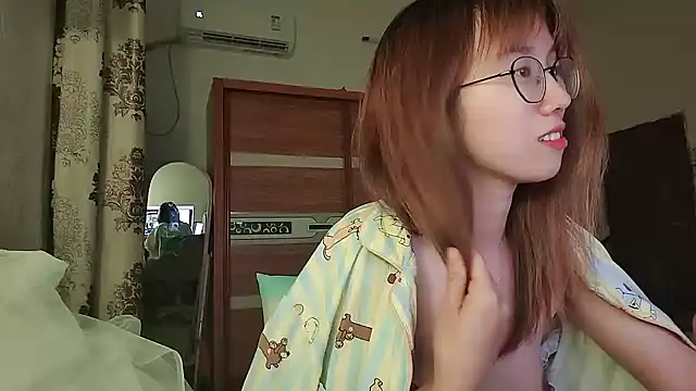 Snapshot of Lili_666 chatting on 28, 5, 2026 Lili 666 online show from 28, 5, 2026