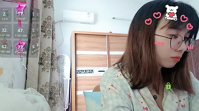 Lili 666 online show from 12, 11, 2025