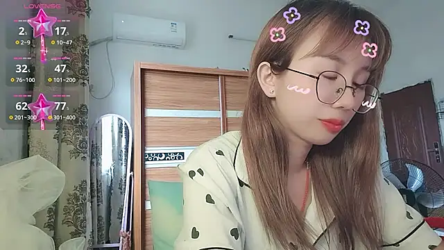 Lili 666 online show from 30, 6, 2026