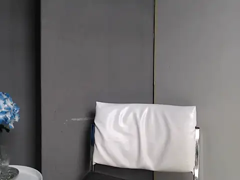 CREAMYCUPCAKExxx online show from 1, 11, 2025